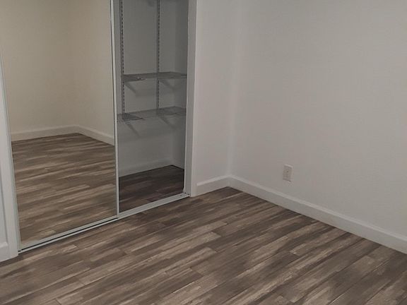 5th image of 19900 NW 37th Ave