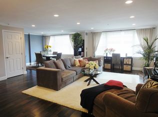 150 Staniford Street #212, Boston, MA 02114