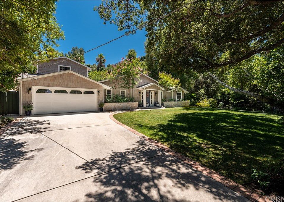 1st image of 15934 Valley Vista Blvd