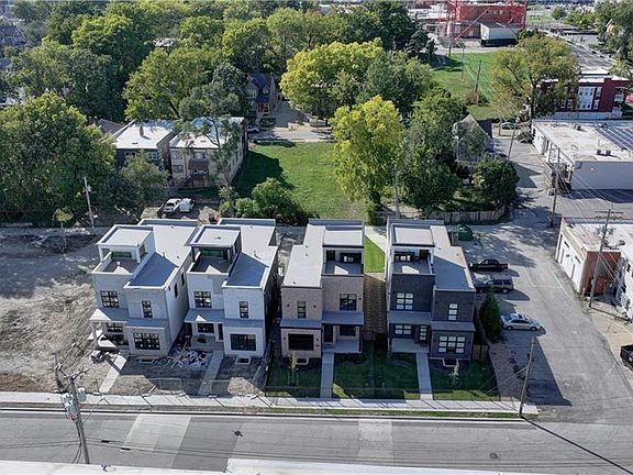 4th image of 3116 Oak St