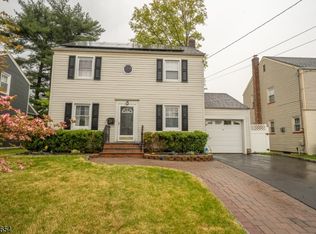 206 Woodmont Rd, Union, NJ 07083