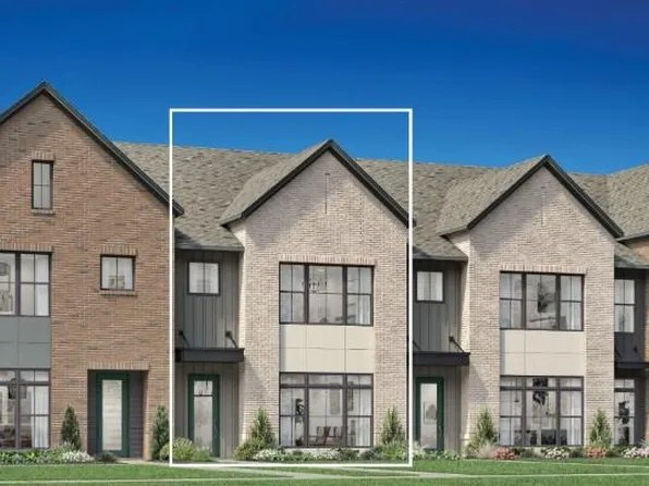 411 S Center St #27, Northville, MI 48167
