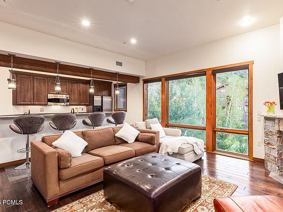 3rd image of 2800 Deer Valley Dr E #6437