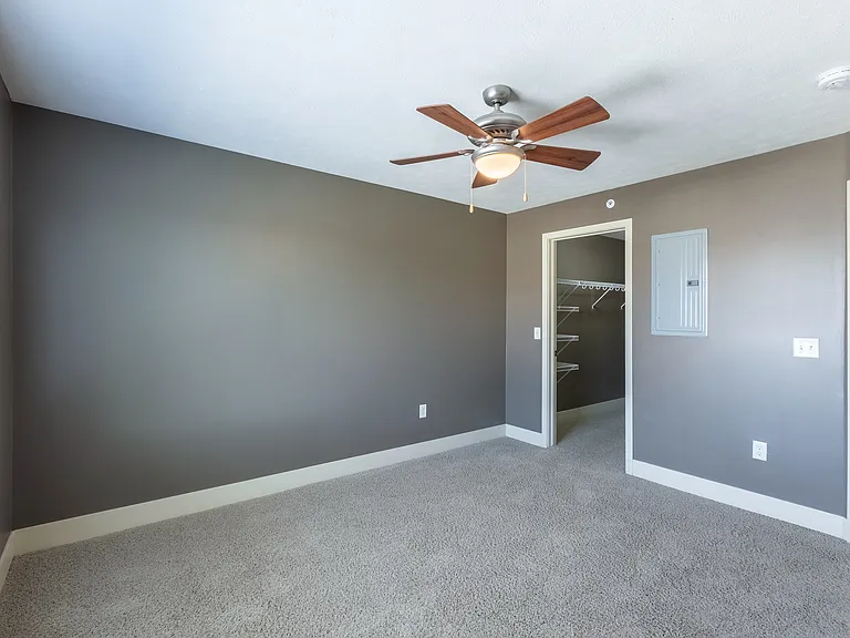The Sterling Apartments at Grand Island — Photo 93