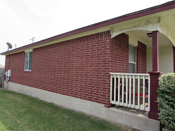 4th image of 240 Saint Marys Dr