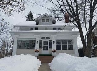 2210 Vermilion Rd, Duluth, MN 55803