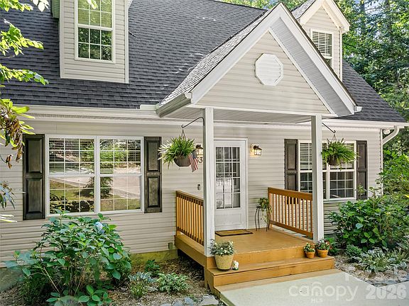 4th image of 53 Honeysuckle Ridge Rd