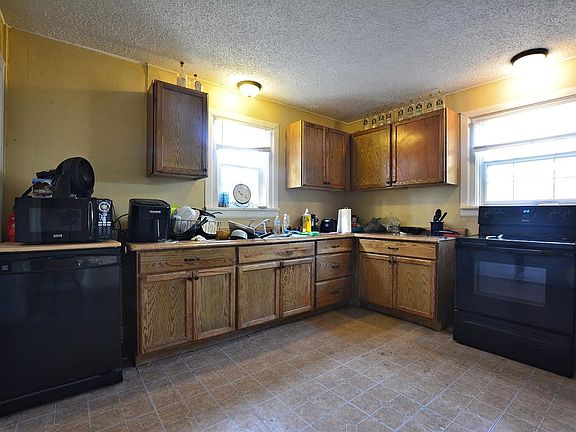 4th image of 2203 20th St #1