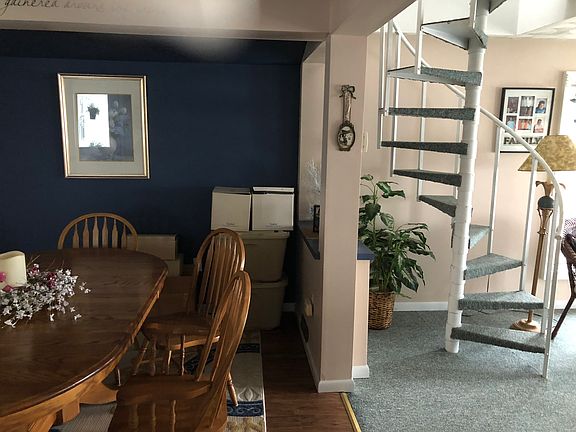 2nd image of 7303 Buffalo Ave