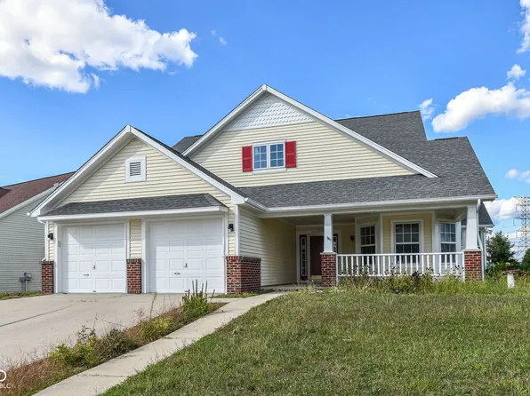 11226 Winterwood Dr, Indianapolis, IN 46235