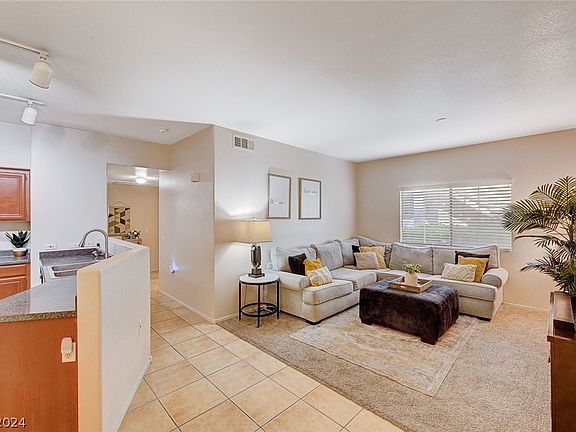 3rd image of 10245 S Maryland Pkwy Unit 167