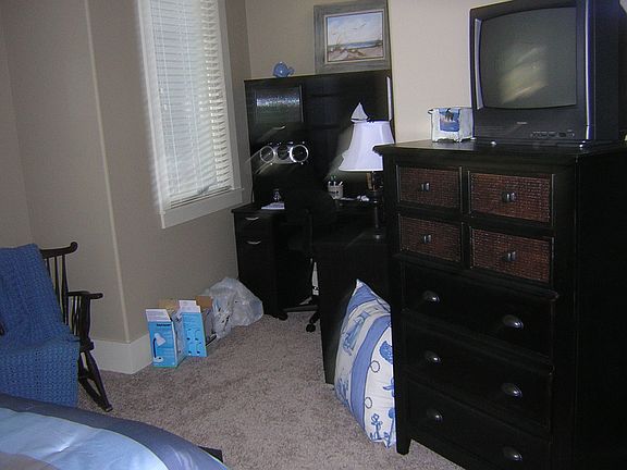 4th image of 101 Marina Bluffs Ct Unit 4
