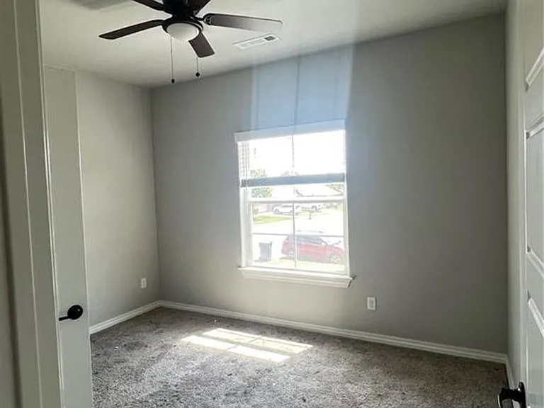 2648 S Olive Ct — Photo 7