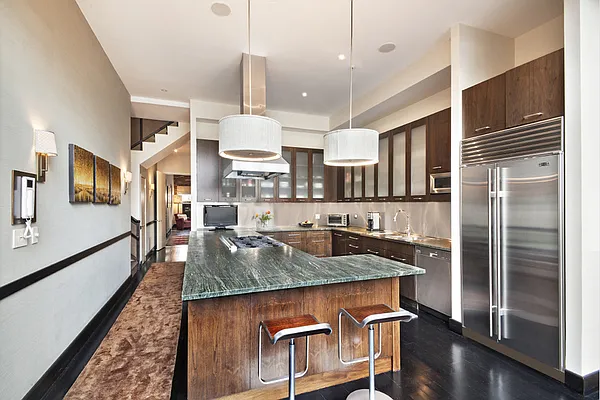 Sold by Stribling | media 4