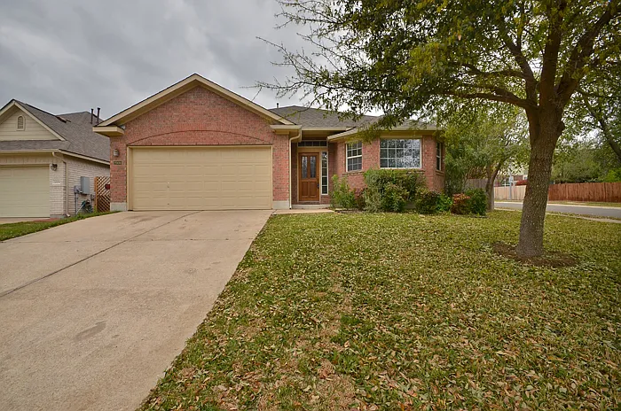 2000 Maize Bend Dr — Photo 3
