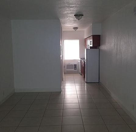 2nd image of 1348 Drexel Ave APT 12B