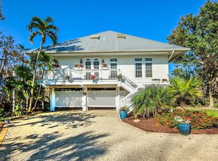 272 Ferry Landing Dr, Sanibel, FL 33957