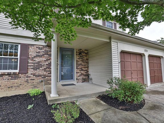 3rd image of 979 Holz Ave