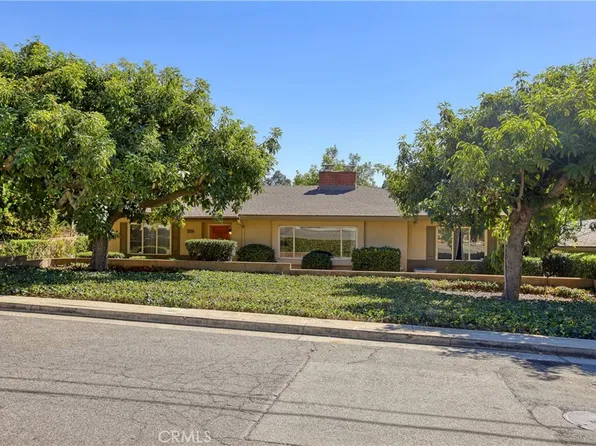 1914 Lyans Dr, La Canada Flintridge, CA 91011