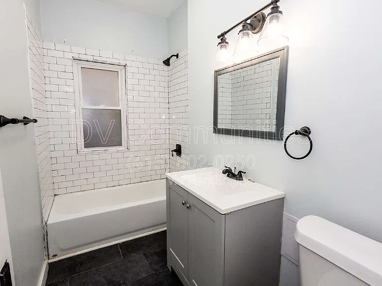 3300 E 149th St #5 — Photo 12