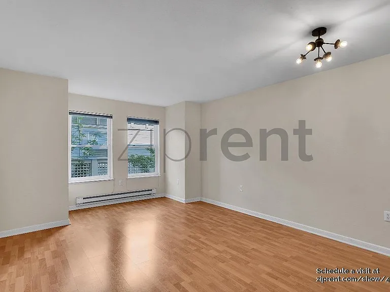 2250 24th St #121 — Photo 7