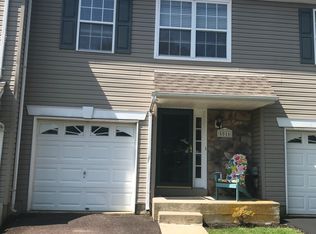 5016 Ann Davis Dr, Doylestown, PA 18902