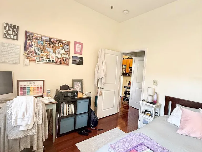 309 Holland Ln #139 — Photo 7