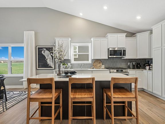 2nd image of 1934 Fulton Rd