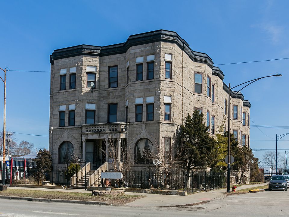 1st image of 4157 S Western Ave #2
