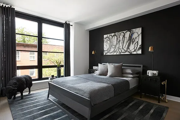 Rented by Aura Management | media 19