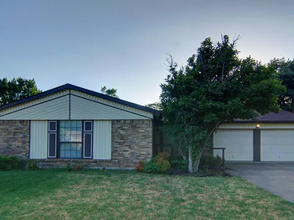 3710 Moselle Dr, Arlington, TX 76016