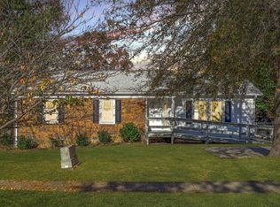 105 Electra Dr, Cary, NC 27513