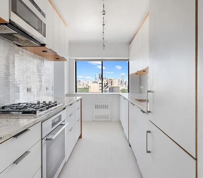 45 W 67th St #18A — Photo 6