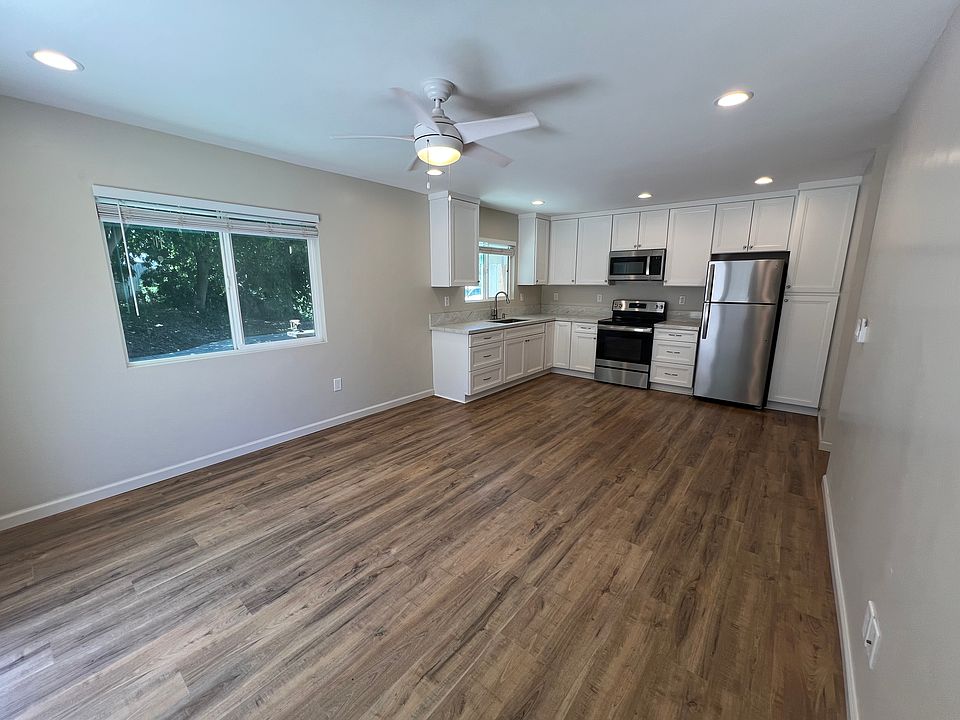 1st image of 1221 Eucalyptus Ave #A