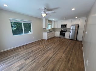 1221 Eucalyptus Ave #A, Vista, CA 92084