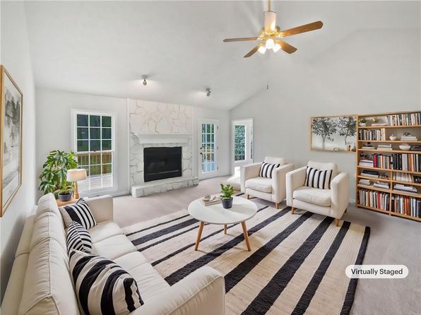 1307 Chandler Ct NW, Acworth, GA 30102