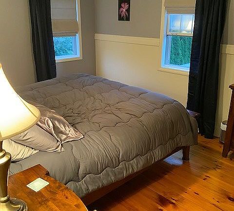 4th image of 1111 Laural Ln