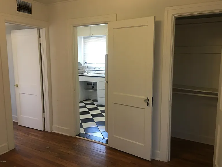 1236 E Monte Vista Rd — Photo 19