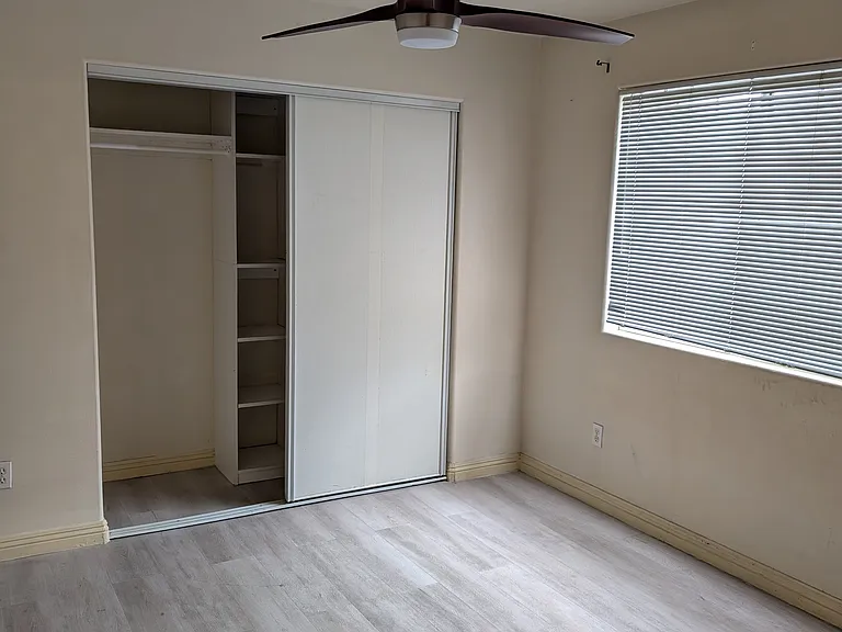 2721 Montezuma Ave — Photo 10