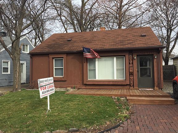 2nd image of 2069 Annabelle St