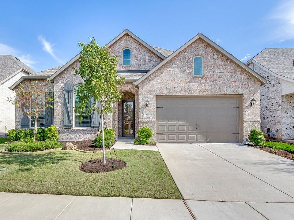 1st image of 3820 Redbud Dr