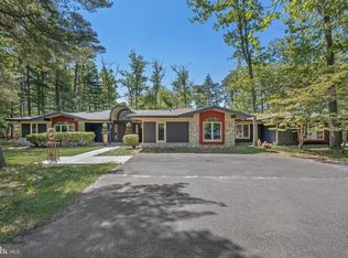 1 Braddocks Mill Ct, Medford, NJ 08055
