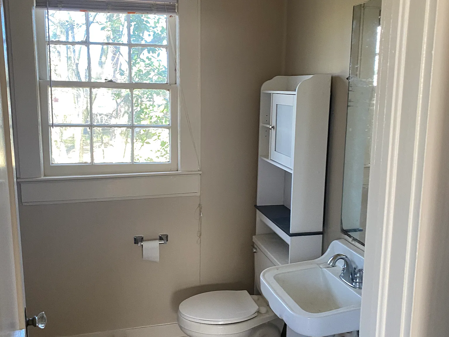 5865 Castile Ave — Photo 4