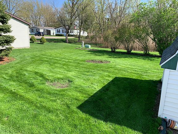 5th image of 728 Southmoor Dr