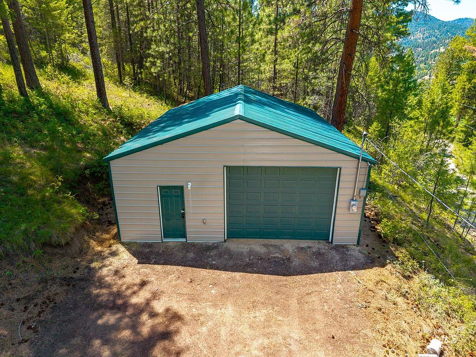 1st image of Forest Cir
