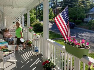 206 S Jefferson St, Lexington, VA 24450