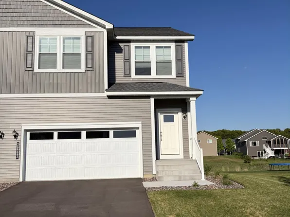 39723 Fallbrook Ave, North Branch, MN 55056