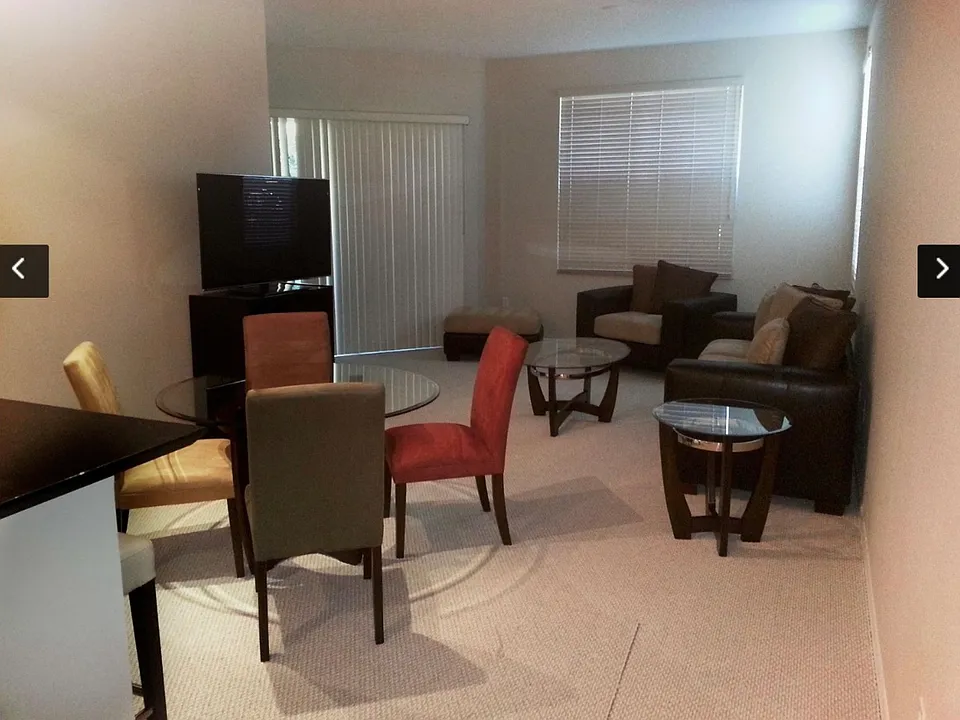 804 E Windward Way #119