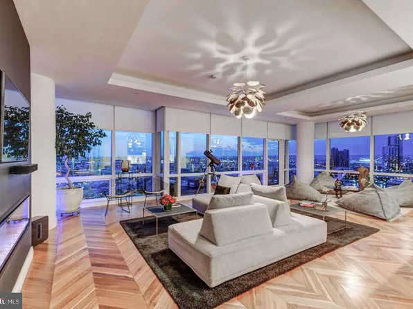 300 International Dr Unit 2301, Baltimore, MD 21202