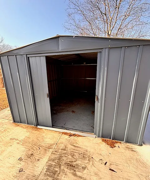1011 S Sherman St — Photo 18